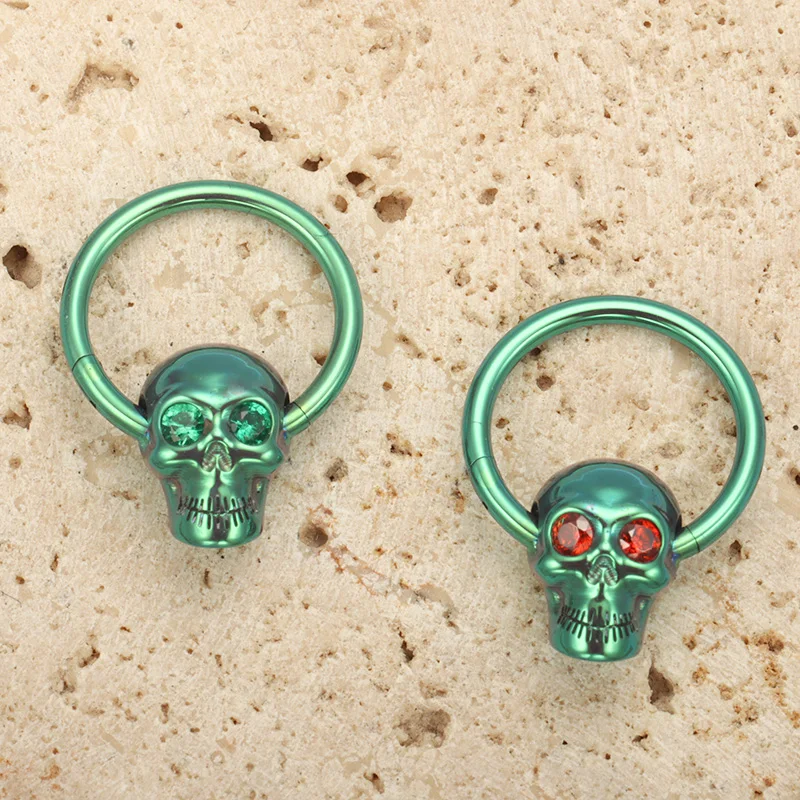 ZOOR F136 titane gothique crân - Zoor Body Jewelry avis et prix