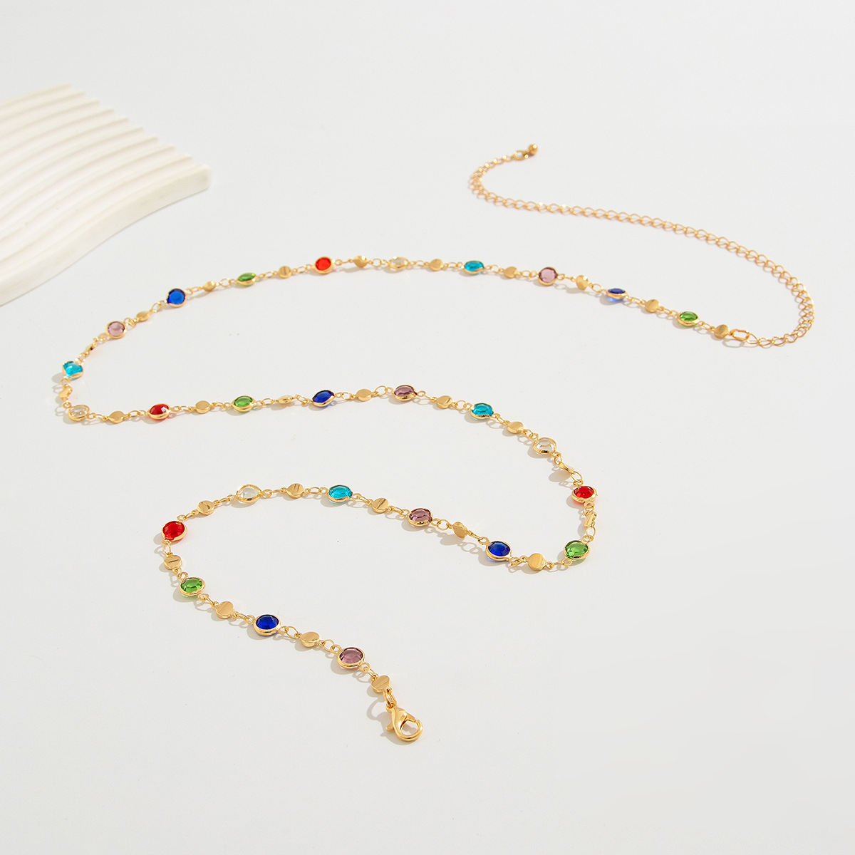Chaîne de ventre en cristal gé - Body Jewelry Online avis et prix