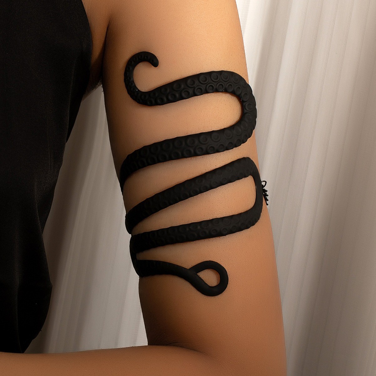 Manchette de bras serpent en a - Body Jewelry High End avis et prix